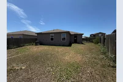 124 Niven Path, Jarrell, TX 76537 - Photo 15