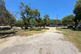 1139 Hidden Fawn, Canyon Lake, TX 78133 - Photo 5