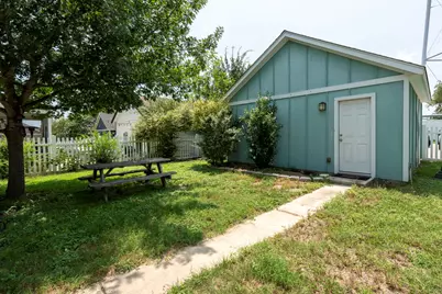 423 Wetzel, Kyle, TX 78640 - Photo 9