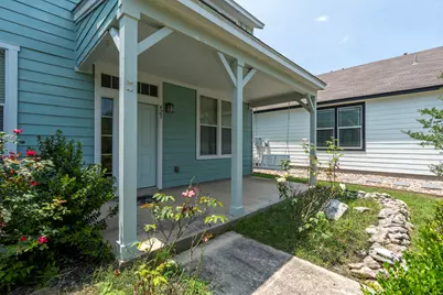 423 Wetzel, Kyle, TX 78640 - Photo 3