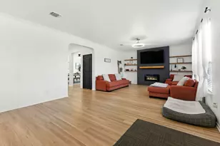 12508 Franklin D Roosevelt St, Manor, TX 78653 - Photo 5