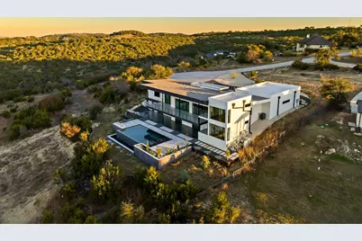 1702 Moonlights Trace, Spicewood, TX 78669 - Photo 7