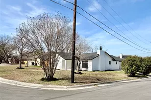 1504 Parkview Ln, San Marcos, TX 78666 - Photo 1