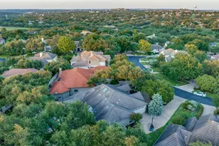 6 Stillmeadow Ct, The Hills, TX 78738 - Photo 29