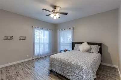6 Stillmeadow Court, The Hills, TX 78738 - Photo 19