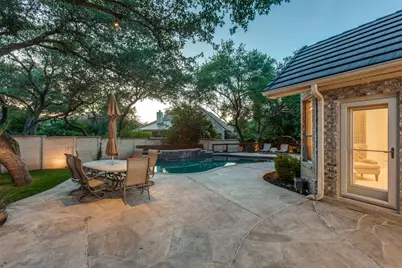 6 Stillmeadow Court, The Hills, TX 78738 - Photo 23