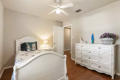 906 Brook Meadow Cove, Georgetown, TX 78626 - Photo 3