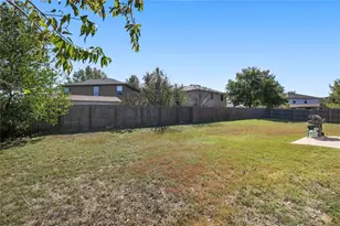 906 Brook Meadow Cove, Georgetown, TX 78626 - Photo 29