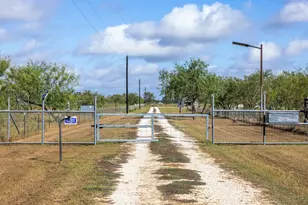 5238 Co Rd 353, Gause, TX 77857 - Photo 5
