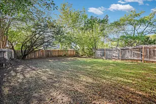 305 Regatta Ct, Lakeway, TX 78734 - Photo 19