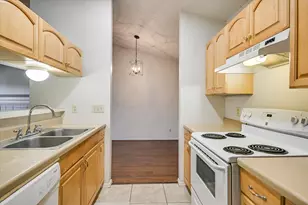305 Regatta Ct, Lakeway, TX 78734 - Photo 7