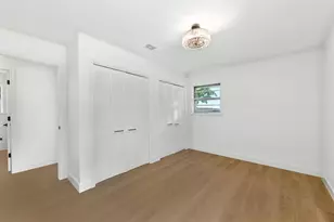 8520 Bradford Dr, Austin, TX 78758 - Photo 7