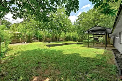 8520 Bradford Drive, Austin, TX 78758 - Photo 31