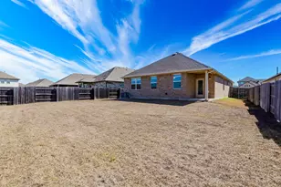 17304 Crownfield Path, Manor, TX 78653 - Photo 27