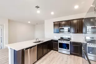 17304 Crownfield Path, Manor, TX 78653 - Photo 11