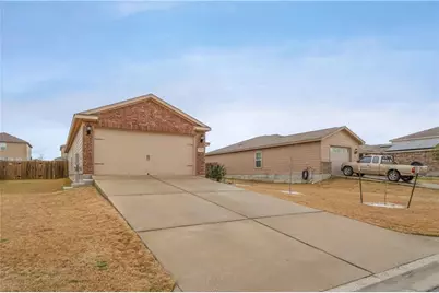 112 Millers Loop, Jarrell, TX 76537 - Photo 3