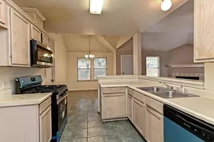 14700 Menifee St, Austin, TX 78725 - Photo 11