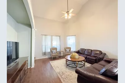 213 Newberry Trail, San Marcos, TX 78666 - Photo 9