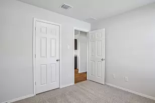 124 Dagney Ct, Jarrell, TX 76537 - Photo 19