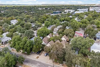 1110 W 22nd Street #12, Austin, TX 78705 - Photo 29