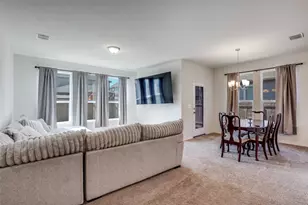 211 Pitkin Dr, Lockhart, TX 78644 - Photo 3