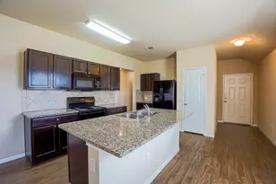12117 Greywacke Dr, Manor, TX 78653 - Photo 5
