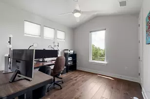 2103 Greenwood Ave, Austin, TX 78723 - Photo 27