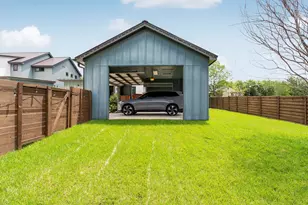 2103 Greenwood Ave, Austin, TX 78723 - Photo 35