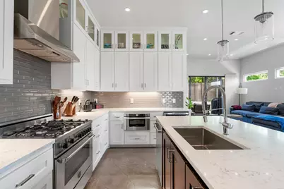 2103 Greenwood Avenue #Building 1, Unit B, Austin, TX 78723 - Photo 13