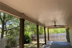 11915 Rosethorn Dr, Austin, TX 78758 - Photo 17