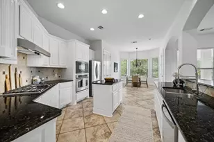 11600 Hunters Green Trail, Austin, TX 78732 - Photo 9