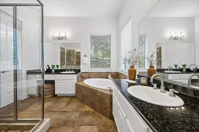 11600 Hunters Green Trail, Austin, TX 78732 - Photo 15