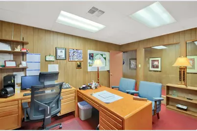 202 N Main Street N, Taylor, TX 76574 - Photo 13