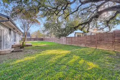 210 College Street, Round Rock, TX 78664 - Photo 23