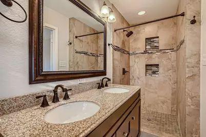 210 College Street, Round Rock, TX 78664 - Photo 15
