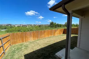 125 Calgary Ln, San Marcos, TX 78666 - Photo 19