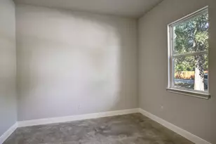 134 Pohakuloa Dr, Bastrop, TX 78602 - Photo 23