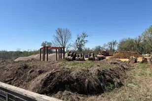 517 Giddings St, Lexington, TX 78947 - Photo 9