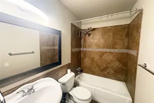 620 S 1st St, Austin, TX 78704 - Photo 21