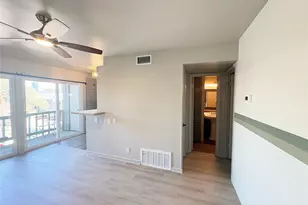 620 S 1st St, Austin, TX 78704 - Photo 5