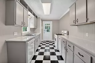 4907 Duval St, Austin, TX 78751 - Photo 9