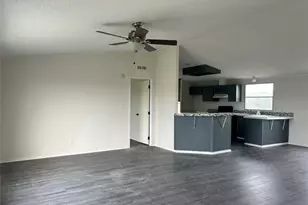 109 Appaloosa Dr, Kyle, TX 78640 - Photo 3