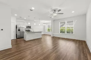 11202 Gadsen Ln, Austin, TX 78754 - Photo 7