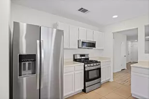 806 Calico Dr, Austin, TX 78748 - Photo 3