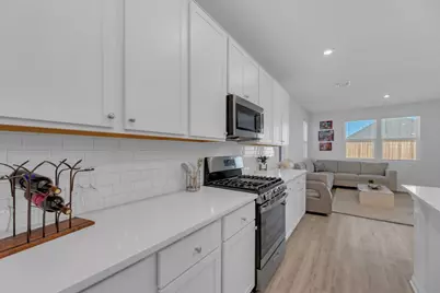 20704 John Gill Drive, Manor, TX 78653 - Photo 9