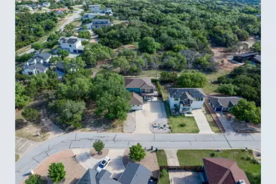 410 Summit Ridge Drive N, Point Venture, TX 78645 - Photo 29