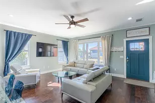 410 Summit Ridge Dr N, Point Venture, TX 78645 - Photo 5