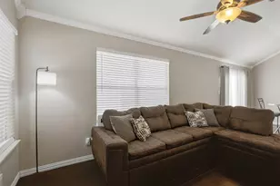 1522 Parkfield Cir, Round Rock, TX 78664 - Photo 9