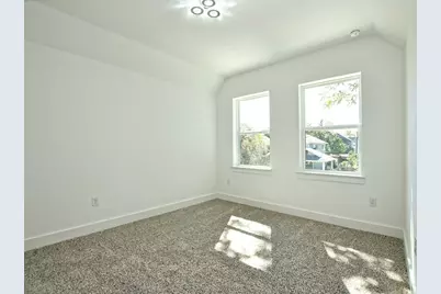 402 Zennia Street, Austin, TX 78751 - Photo 21