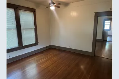 610 W Odell Street #B, Austin, TX 78752 - Photo 5